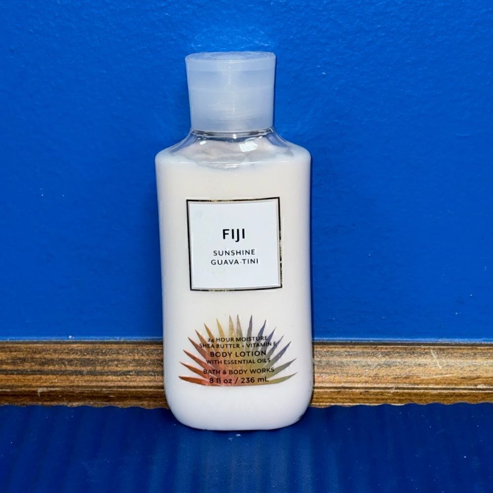 Bath & Body Works FIJI SUNSHINE GUAVA Body Lotion Moisturizer 8 oz NEW